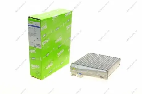 Теплообмінник Valeo 812254