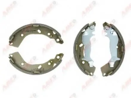 Комплект тормозных колодок ABE C00532ABE
