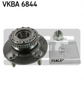Комплект подшипника ступицы колеса SKF VKBA6844 (фото 1)