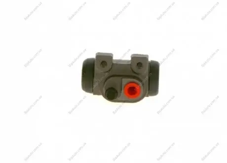 Колісний гальмівний циліндр BOSCH F026002521