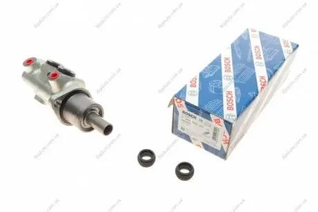Головний гальмівний циліндр BOSCH F026003517