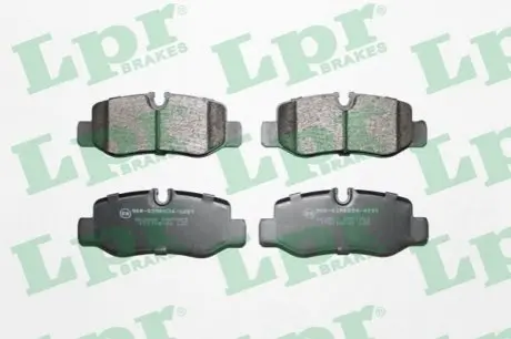Комплект тормозных колодок, дисковый тормоз LPR 05P1905