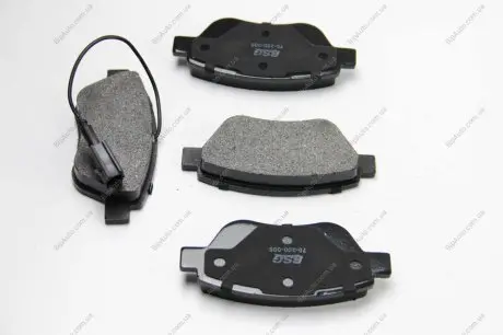 Комплект тормозных колодок, дисковый тормоз BSG BSG70200005