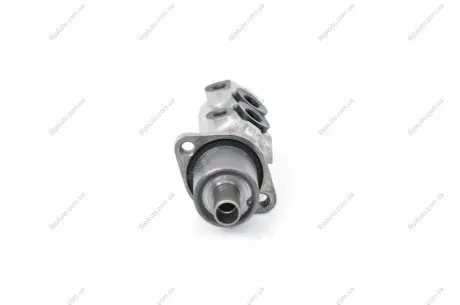 Главный тормозной цилиндр BOSCH F026003103