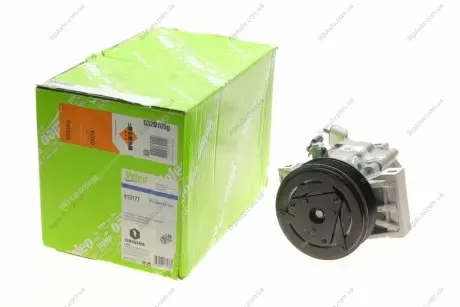 Компрессор кондиционера 926000216R Renault Valeo 813177