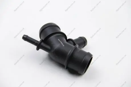 Фланець системи охолодження GOLF IV 1.6 97-04 BGA FA9600