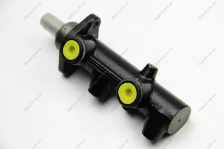Гальмівний циліндр головний MB 207-410 (25.4mm) 60-215-002 BSG BSG60215002