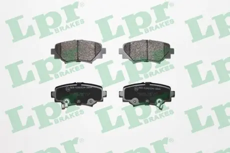Комплект тормозных колодок LPR 05P1918