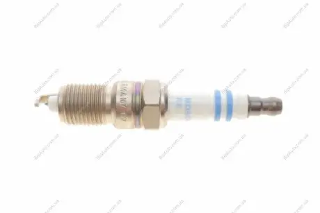 Свічка запалювання BOSCH 0 242 225 611