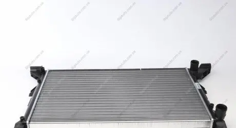 Радиатор, охлаждение двигателя Valeo 731605 (фото 1)