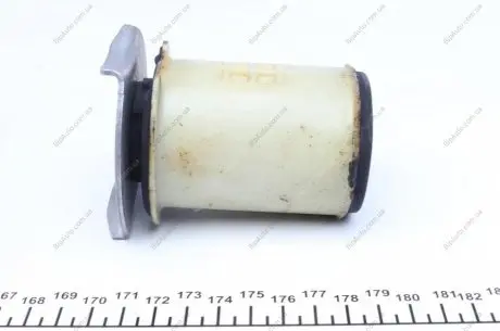 Сайлентблок балки 39773 01 LEMFORDER 3977301
