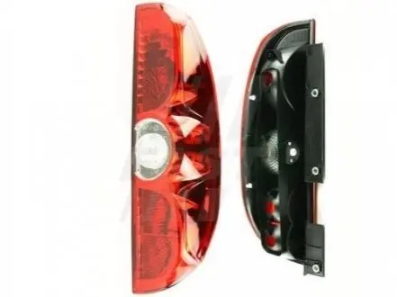 Фонарь правый без платы распашная дверь FAST FT86372