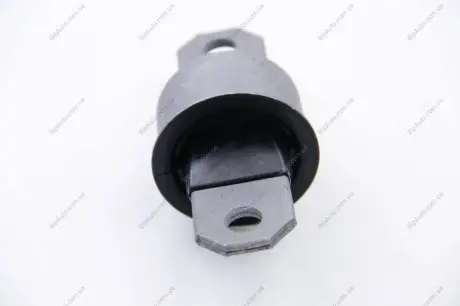 Сайлентблок заднього поздовжнього важеля Focus 98-/Kuga 08- (спереду) BC GUMA BC0634