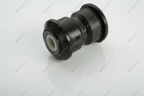 Сайлентблок рессоры 18 X 56 X 64 / 970 320 03 44 ВТУЛКА РЕССОРЫ МВ 18*56/65, 5*96 PETERS PE AUTOMOTIVE 014.341-00A (фото 1)