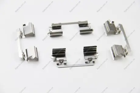 Монтажный к-кт тормозных колодок перед MB S211/W211 02-09 SEINSA AUTOFREN D42883A