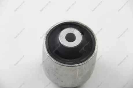Сайлентблок переднего нижнего рычага Audi A4 04-09/A6 04-11 (задний) AS METAL ASMETAL 38AU0222 (фото 1)