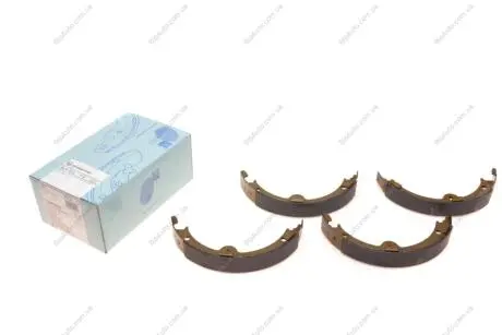Комлект тормозных накладок BLUE PRINT ADT34182