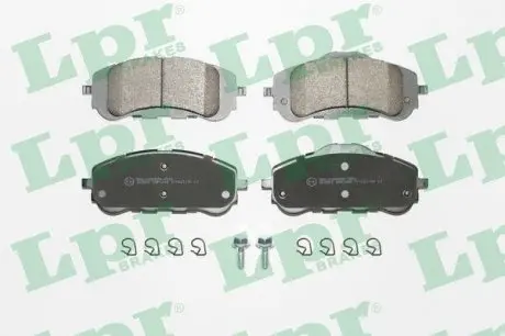 Комплект тормозных колодок LPR 05P1845
