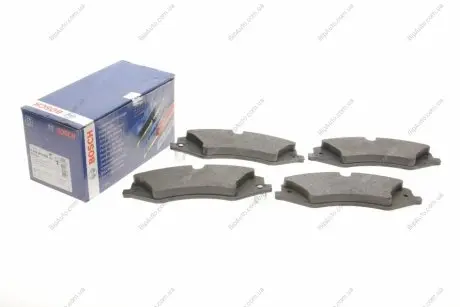 Комплект тормозных колодок, дисковый тормоз BOSCH 0986494980