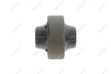 Сайлентблок важеля Micra/Note 03- (перед./знизу/cзади) HUTCHINSON 590420