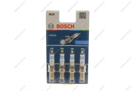 Свічка запалювання Fiat Fiorino/Panda/Punto/Doblo 1.2/1.4i 97- 0 242 135 801 BOSCH 0242135801