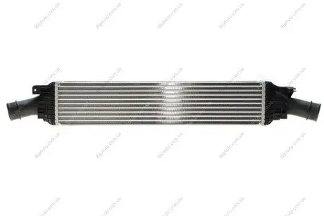 Интеркулер Valeo 818601