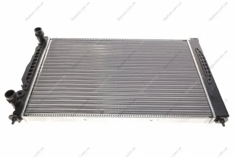Радиатор 397 mm AUDI A4 / A6 / FIAT QUBO / SKODA Superb (3U4) / VW Passat MAHLE / KNECHT CR647000S (фото 1)