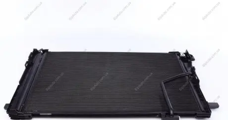 Радіатор кондиціонера C-class (W204/CLS (C218)/E-class (W212) 1.6-6.2 07- MAHLE MAHLE / KNECHT AC 786 000S