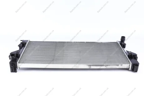 Радиатор охлаждения MAHLE CR 881 000S MAHLE / KNECHT CR881000S
