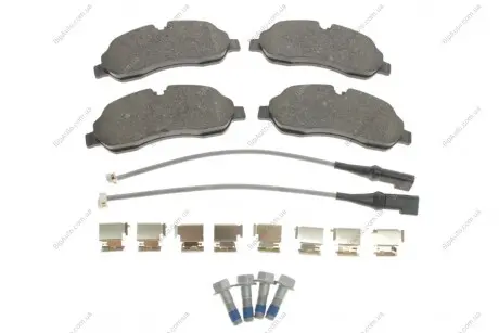 Тормозные колодкиPRZOD FORD ATE 13046038752