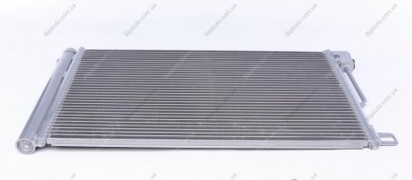 Радиатор кондиционера AC 367 000S MAHLE / KNECHT AC367000S (фото 1)