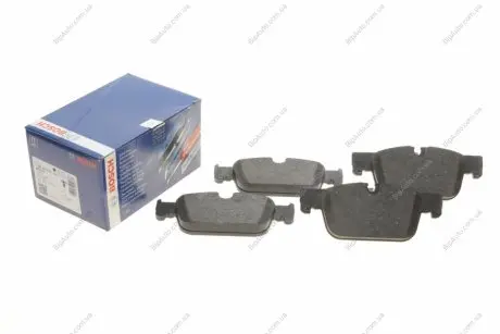 Тормозные колодки дисковые ROBERT BOSCH 0986424333