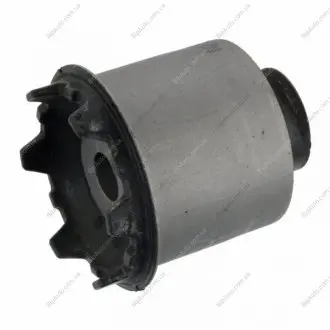 Втулка пер. балки KIA CARNIVAL 06- BLUE PRINT ADG080310 (фото 1)