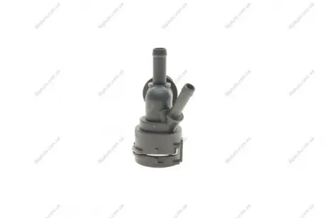 Фланець системи охолодження VW Golf VI/VII/Passat 1.2/1.4 TSI 12- VIKA 11221572101