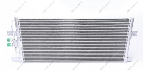 Радиатор кондиционера AC 217 000S MAHLE / KNECHT AC217000S (фото 1)