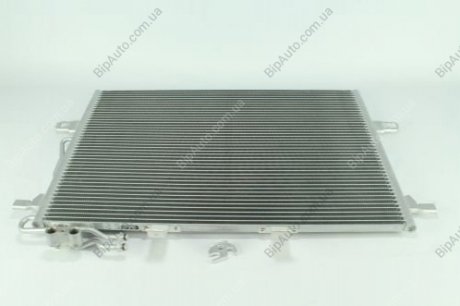 KALE DB Радиатор кондиционера W211 02- Kale Oto radyator 381600 (фото 1)