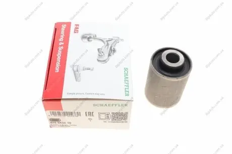 Сайлентблок важеля (переднього/знизу) Audi Q7/Porsche Cayenne/VW Touareg 06- 829 0434 10 FAG 829043410