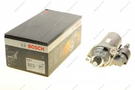 Стартер (12В, 2,2кВт, новий) VW CALIFORNIA T5 CAMPER, MULTIVAN T5, TRANSPORTER T5 2.5D 04.03-11.09 1 986 S00 823 BOSCH 1986S00823 (фото 1)