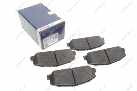 NISSAN Тормозные колодки передн. INFINITI QX56 5,5 12- BOSCH 0986495375