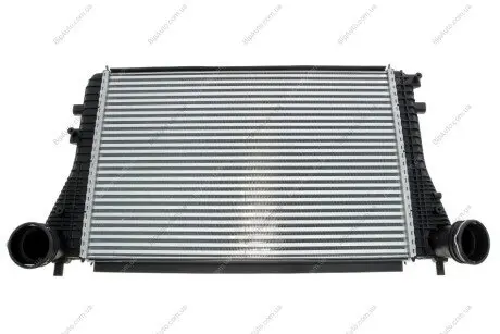 Интеркулер VL Valeo 818795