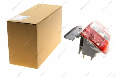 Ліхтар стопа, правий AUTOTECHTEILE 503 0326