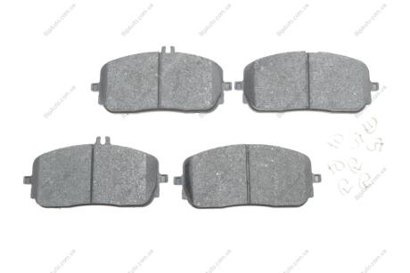 Колодки гальмівні (передні) MB A-class (W177)/B-class (W247)/CLA (C118)/GLE (V167) 18- BOSCH 0 986 424 888 (фото 1)