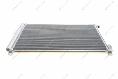 Радиатор кондиционера Van Wezel 33015702