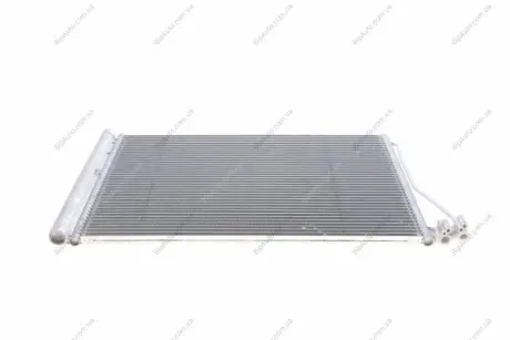 Радиатор кондиционера Van Wezel 06005490
