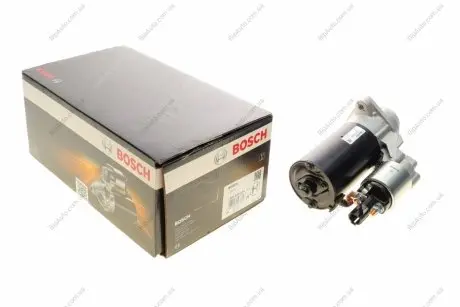 Стартер BOSCH 1 986 S00 834
