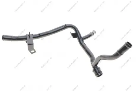 Патрубок системи охолодження Skoda Fabia/Roomster/VW Polo 03-10 VIKA 11211801001