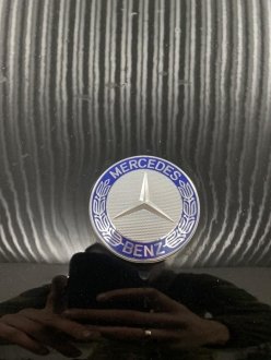 Значок Mercedes Vito W638 1996-2003 гг. Davs Auto A6388170116 (фото 1)