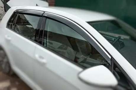 Дефлекторы окон Volkswagen Golf 7 Niken 047VW020201