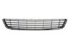 Решетка в бампер Volkswagen Golf VI 09-12 средняя с хром. молдингом 5K0853671RYP AVTM 7411 991 (фото 1)
