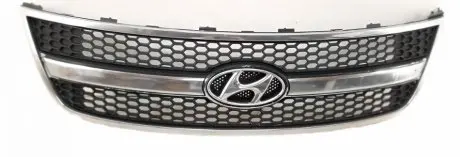 Решетка радиатора Hyundai H-1, H-300 08-13 черная с хром. молдингами AVTM 183224990